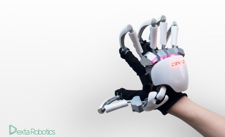 Mechanical Exoskeleton Glove For VR Use Being Developed by Dexta Robotics