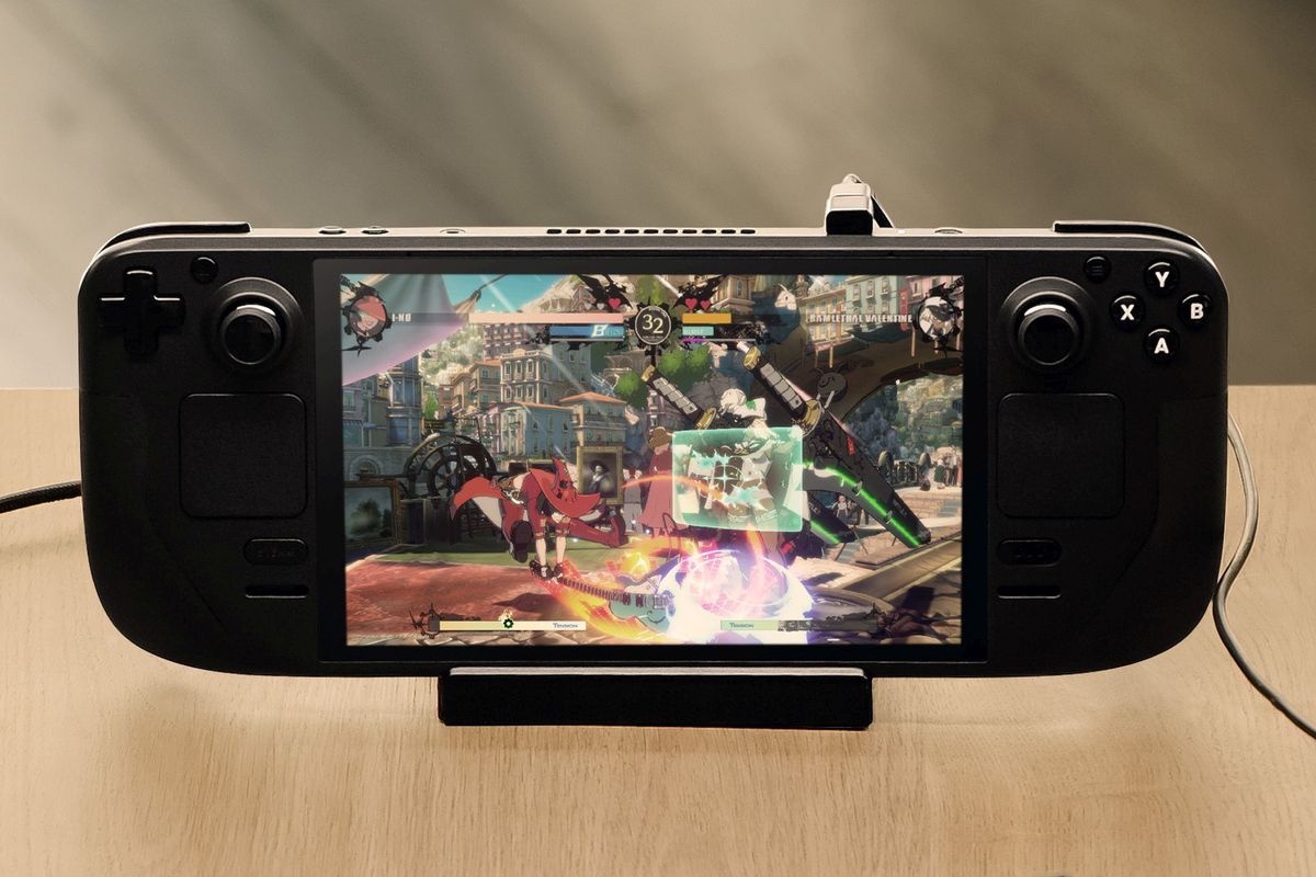 Steam Deck: Valve unveils portable PC resembling Nintendo Switch