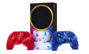 Xbox Announces Custom Sonic The Hedgehog Xbox Controllers With Red and Blue Fur
