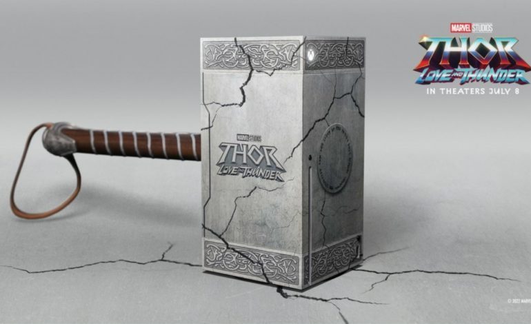 Xbox Players Have The Chance To Win A Thor: Love And Thunder Themed Console